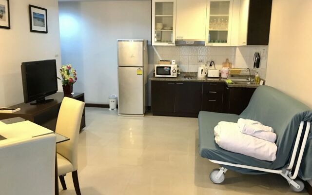 14 Place Sukhumvit Suites - SHA Plus