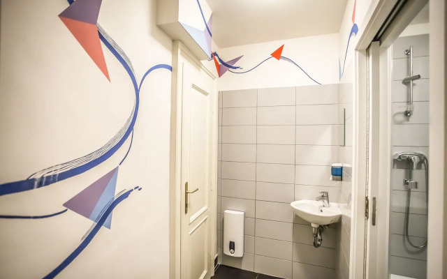 Ahoy! Hostel
