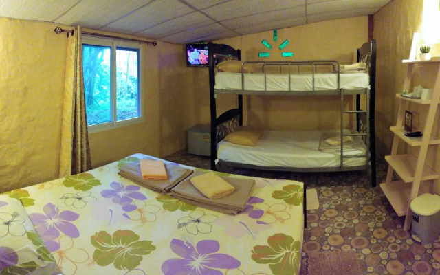 Baandin Chiewlarn Resort