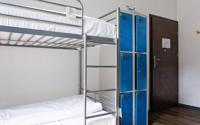 Folk Hostel