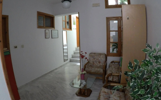 Zafiria Apartments