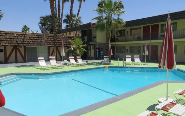 Desert Lodge