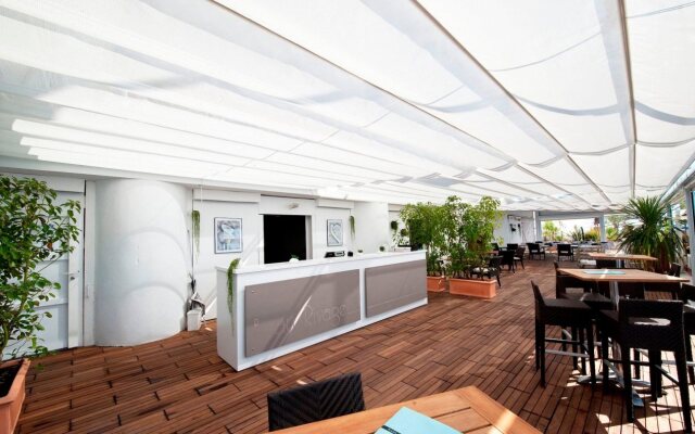 Hotel Beau Rivage