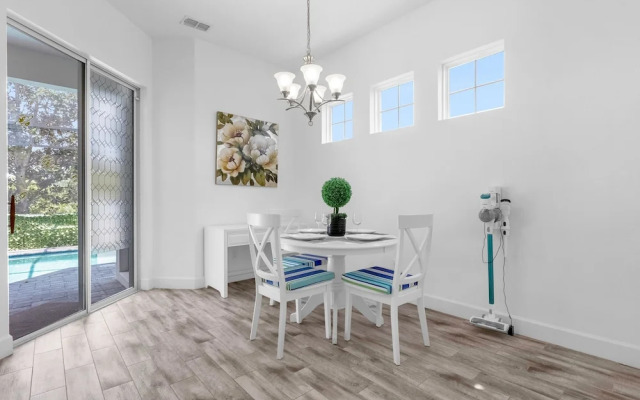 Upstay - Welcoming Wonderland w Private Pool