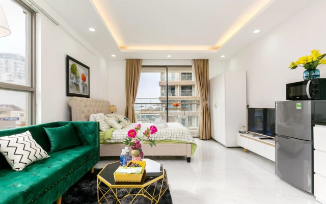 Justay Saigon Royal Central