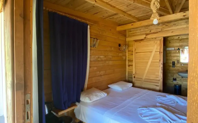 Green Pine Beach & Bungalows Luxury Concept