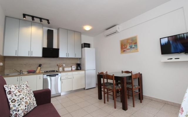 Apartment UGA - perfect location: A4 -  Sanja Mandre, Island Pag