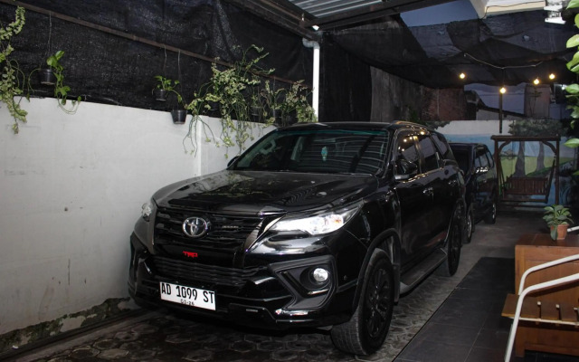 Super OYO Capital O 2258 Santana Syariah Guest House