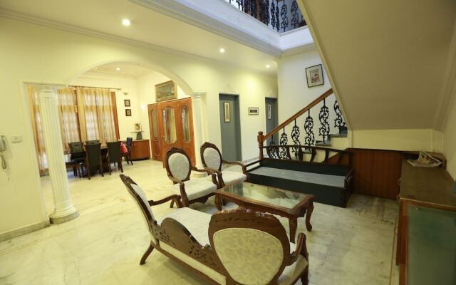 OYO Rooms Vishal Khand 4