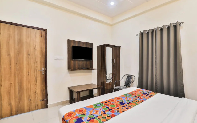 FabHotel Lucknow Inn
