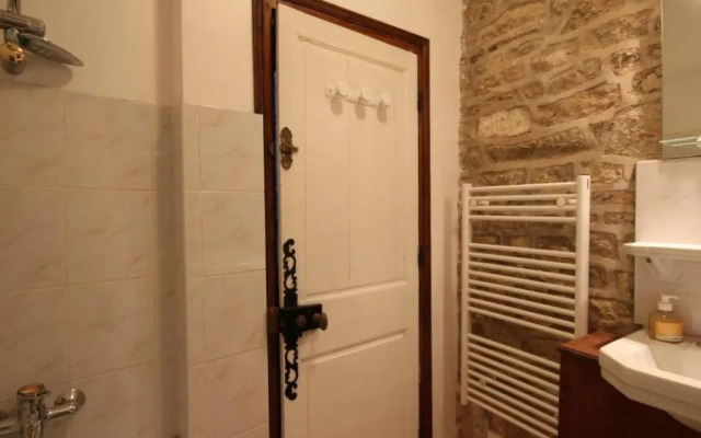 Gîte Rabodanges, 4 pièces, 5 personnes - FR-1-497-54