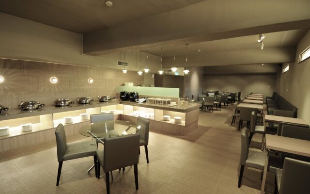 The Riverside Hotel Hengchun