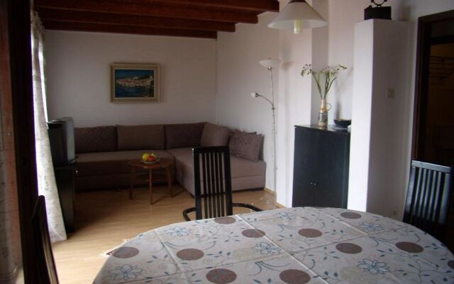 Apartment Iva - with nice view: A1 Molunat, Riviera Dubrovnik