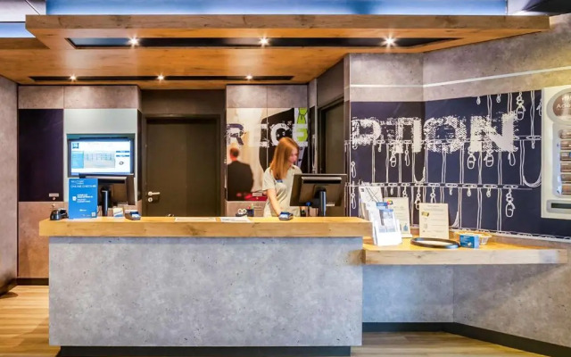 ibis budget Courbevoie Paris