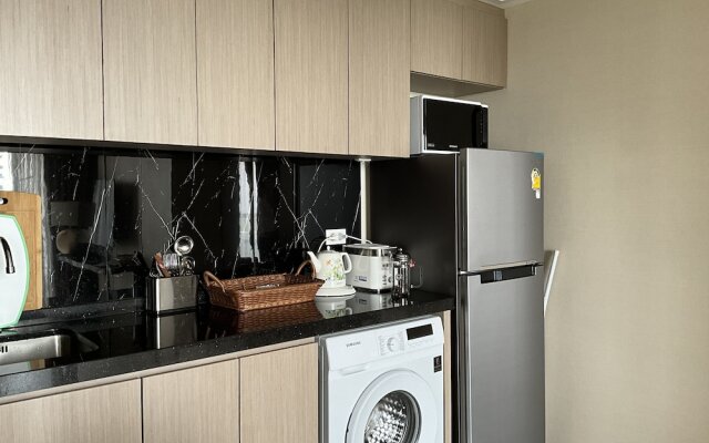 Panora 2-Bedroom Apartment With Sea View