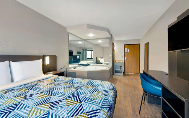 Howard Johnson Inn Cedar Rapids