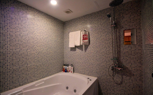Hotel Yaja Oncheon 1