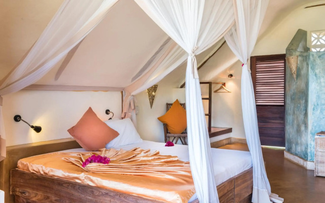 Sunshine Marine Lodge