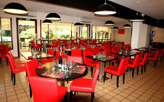 Logis Hôtel Restaurant Le Grill