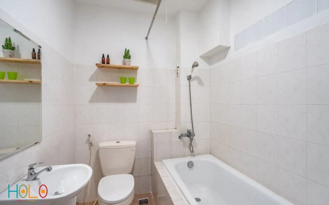 HoLo Fairy House Saigon Serviced HomeStay