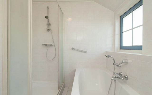 Boutique Villa With Sauna in Stavoren