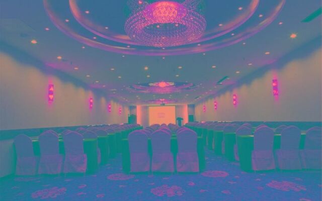 Starway Premier Qingdao International Convention Center