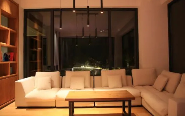 Season Faxian Designer Holiday Homestay