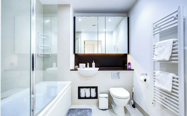 Luxe Apartment by Excel/ London City Airport