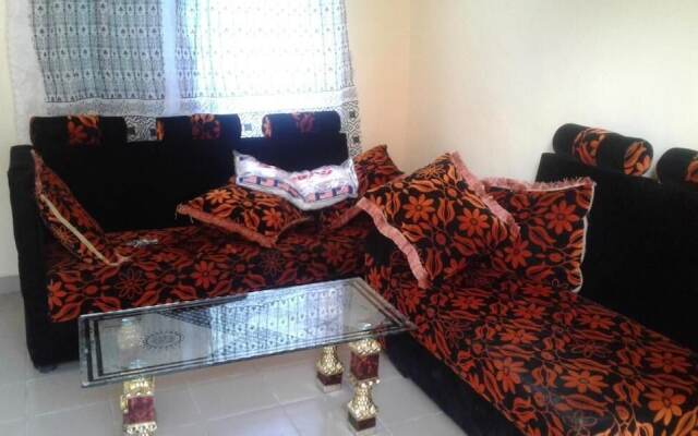 JJ&JE Family House - Hostel