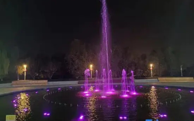 Youke Movie Homestay (Xinxiang High-Speed Railway East Station)