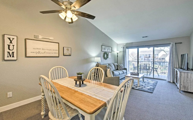 Condo w/ Pool Access: 3 Mi to Branson Strip!