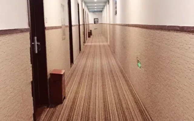 Huadong Hotel, Fuyang