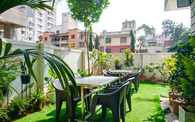 Fabhotel Emersion Residency