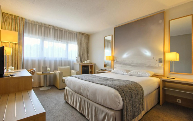 Hotel Yac Paris Clichy, A Member Of Radisson Individuals