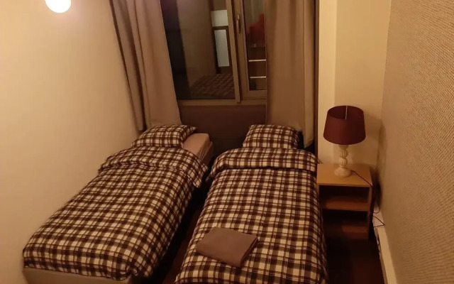 Diamond Bourse Apartments