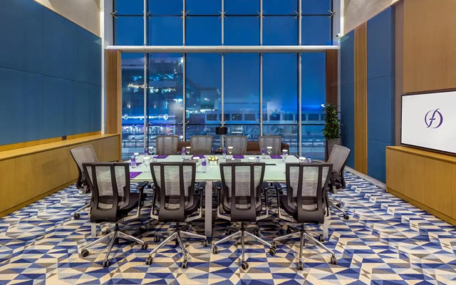 Flora Inn  Dubai Airport