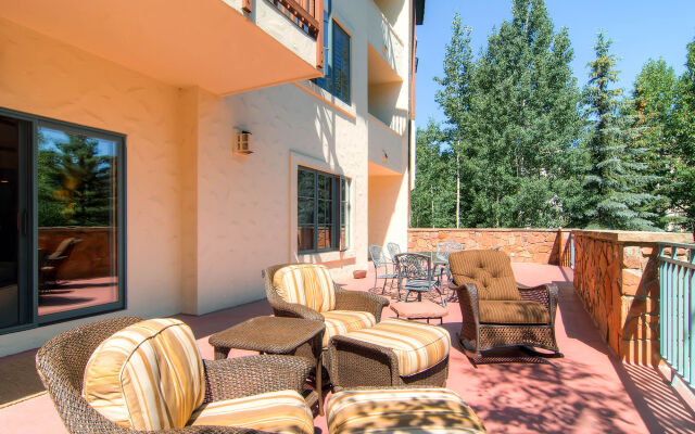 Oxford Court by East West Hospitality