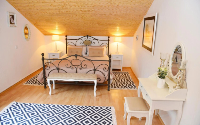 City House Apartments