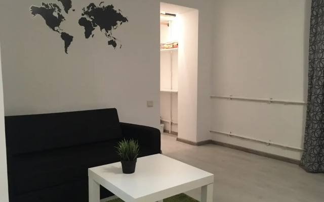 Апартаменты на Богдана Хмельницкого 34