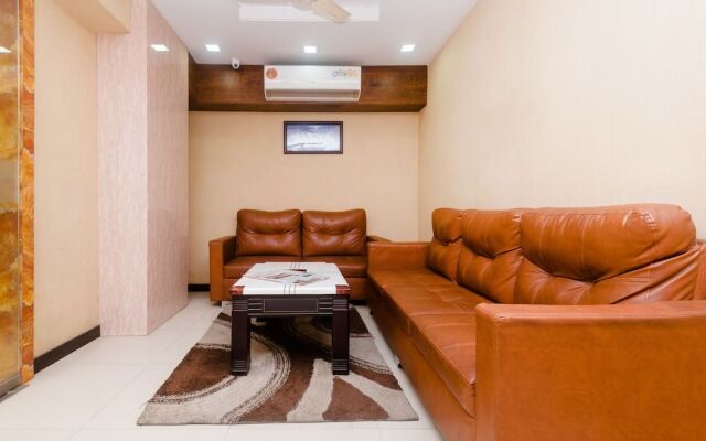 Oyo 29133 Nalanda Apartment