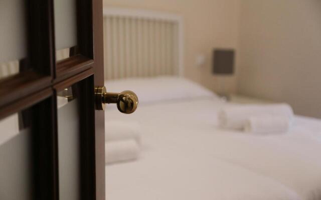 Plaza Constitucion 6 by Salamancavacacional