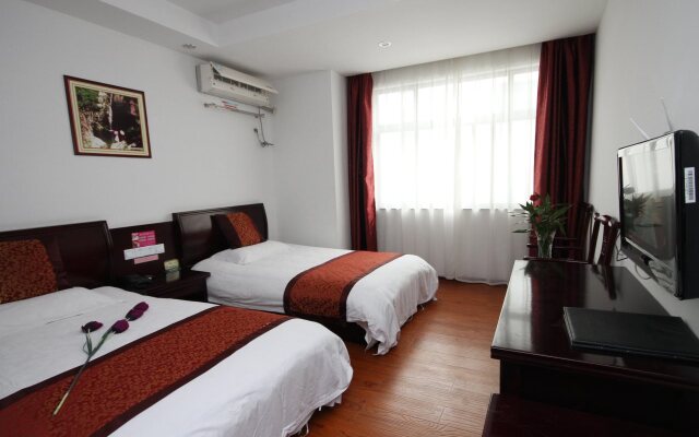 Baichuan Hotel