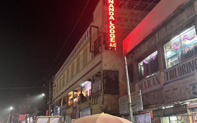 Anandha Lodge