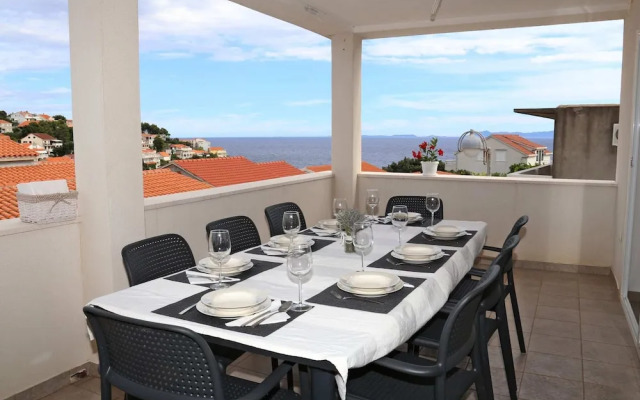 Charming Holiday Home in Cara With Pool