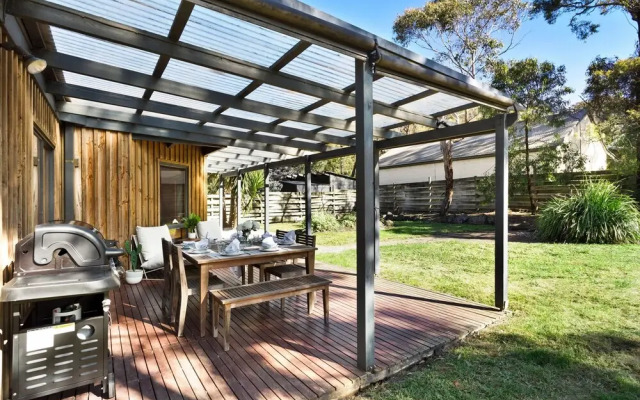 Aireys Rustic Chic - Rejuvenate Stays