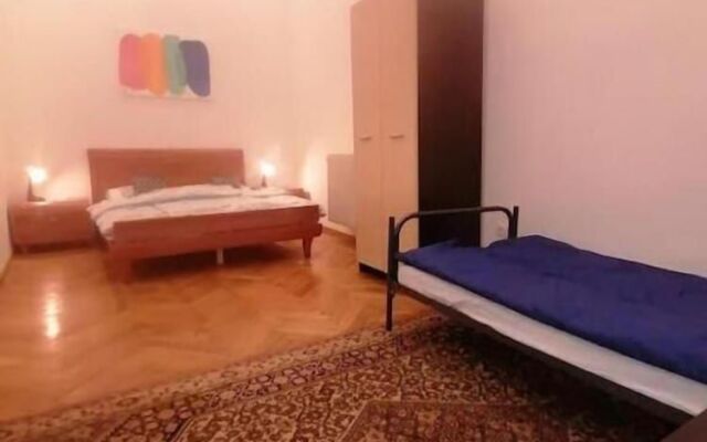 TRAFFIC Hostel
