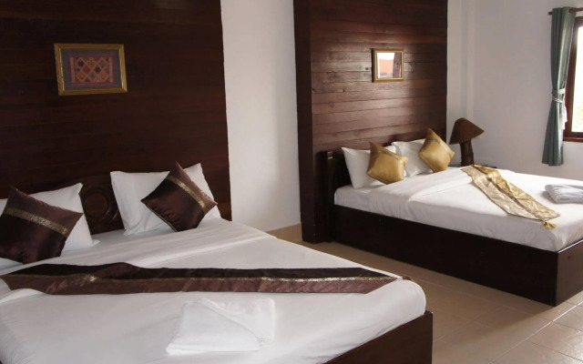 Suksavanh River Hotel