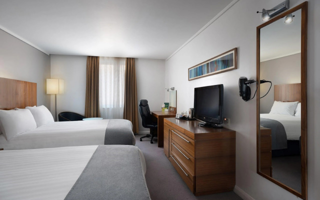 Holiday Inn London Camden Lock by IHG