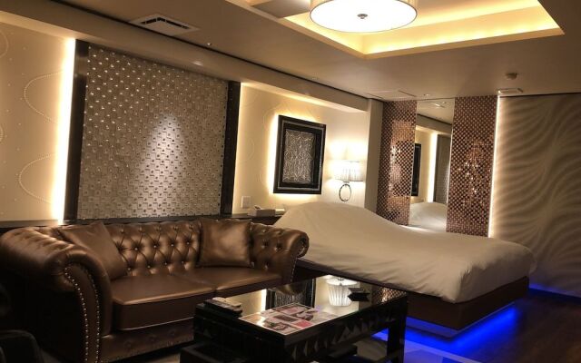 Hotel Raza - Adults Only