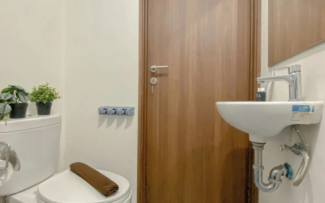 Comfy Studio At Lrt City Sentul - Royal Sentul Park Apartment